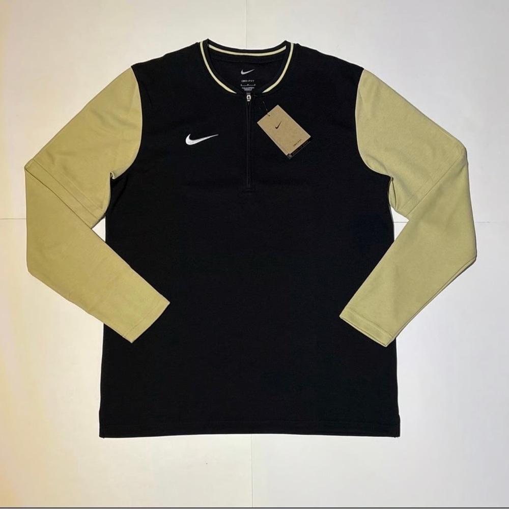 Nike Women's Black and Tan Long Sleeve Tee